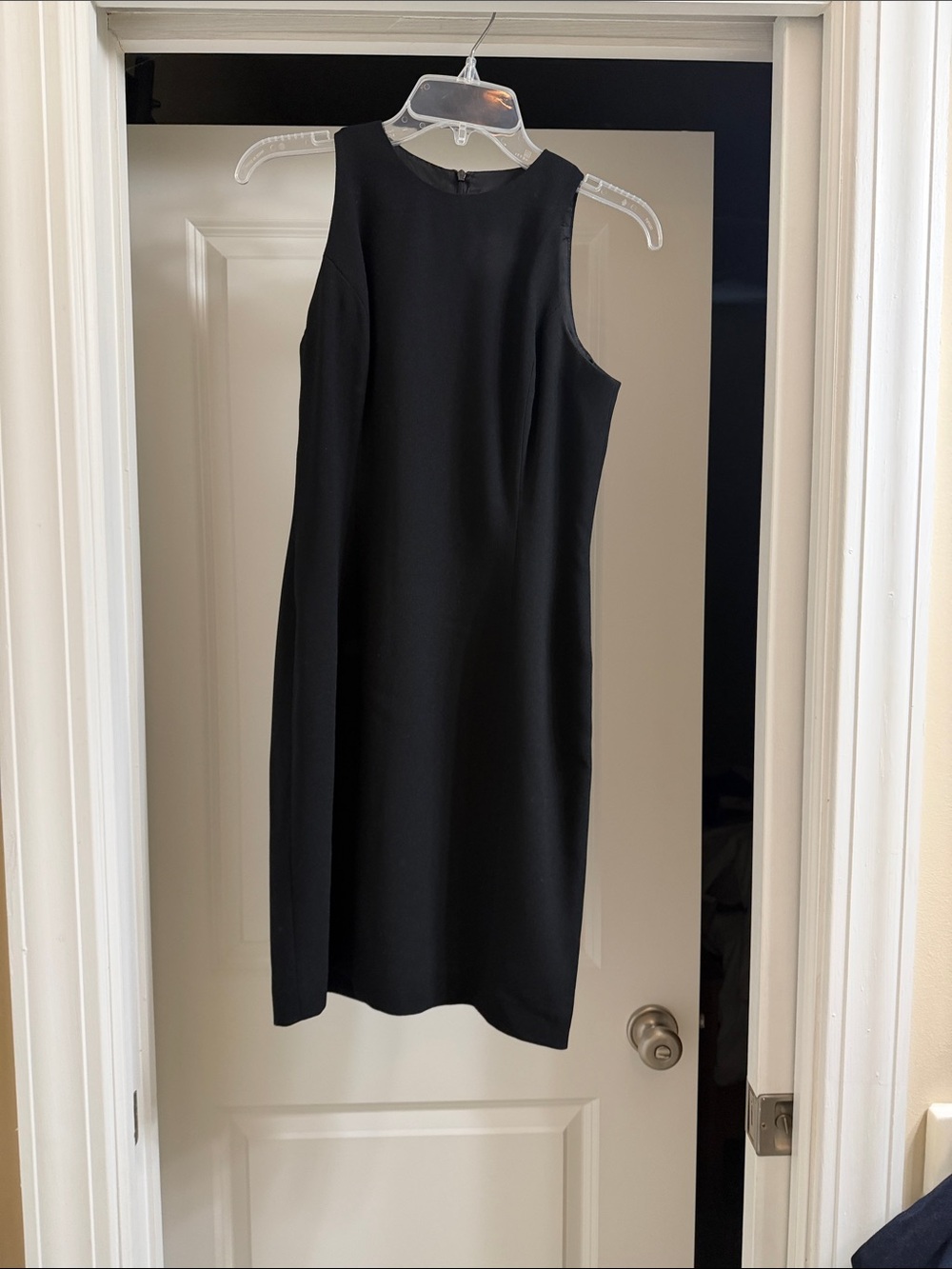 Jones New York Black Sleeveless Shift Dress